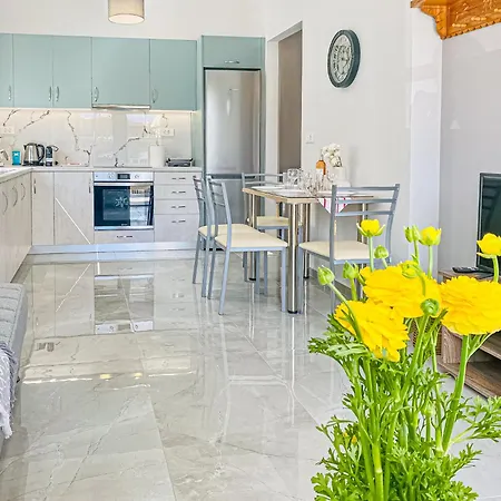 Newly Built House Steps From The Beach: Everything Within Walking Distance - Enjoy A Car-free *