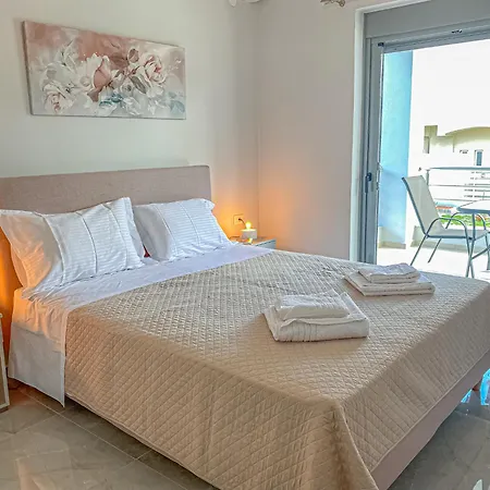 Newly Built House Steps From The Beach: Everything Within Walking Distance - Enjoy A Car-free Aγία Μαρίνα