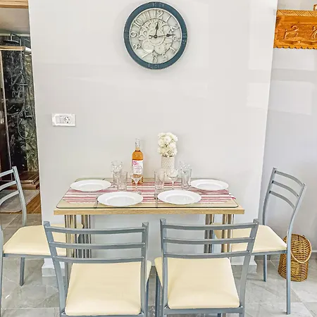 Σπίτι διακοπών Newly Built House Steps From The Beach: Everything Within Walking Distance - Enjoy A Car-free