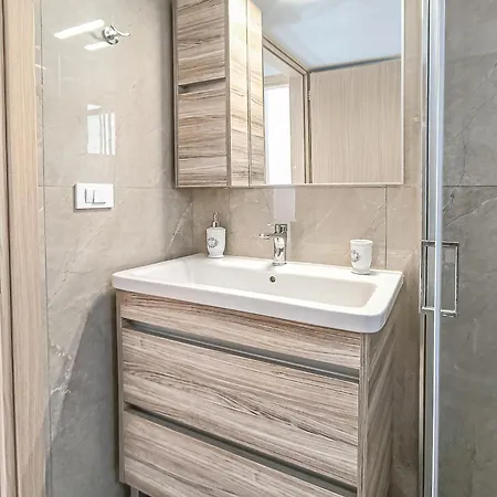 Newly Built House Steps From The Beach: Everything Within Walking Distance - Enjoy A Car-free *